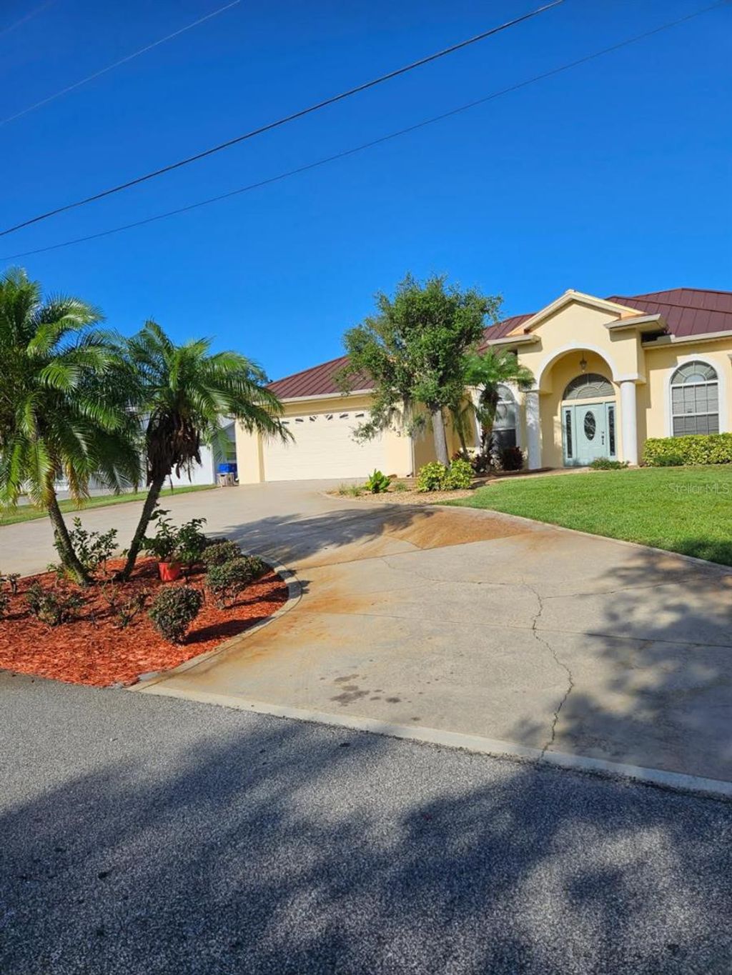 Photo of 1743 Citadel Street, Lake Placid, FL 33852 (MLS # OM704662)