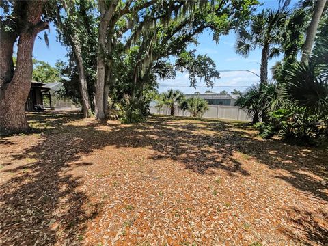 A home in PORT CHARLOTTE