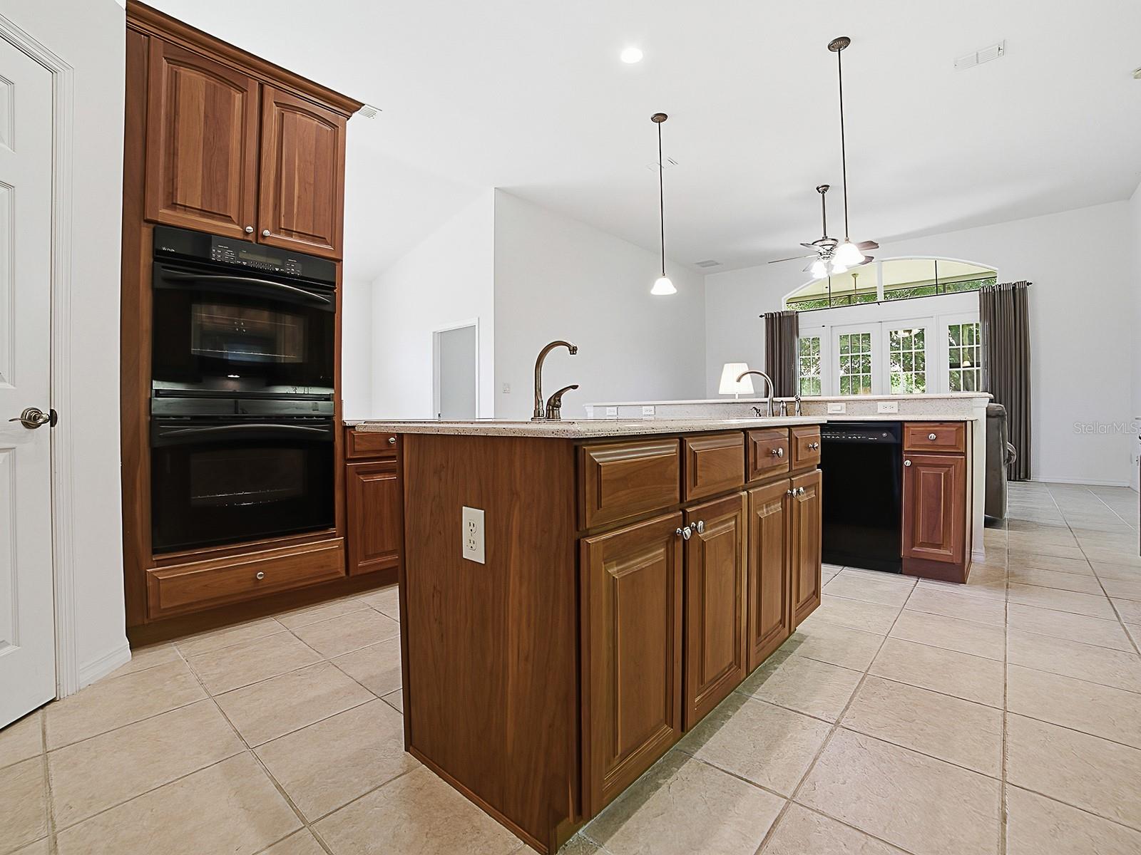 PLANTATION AT LEESBURG CHANTICLEER VILLAGE L - Residential