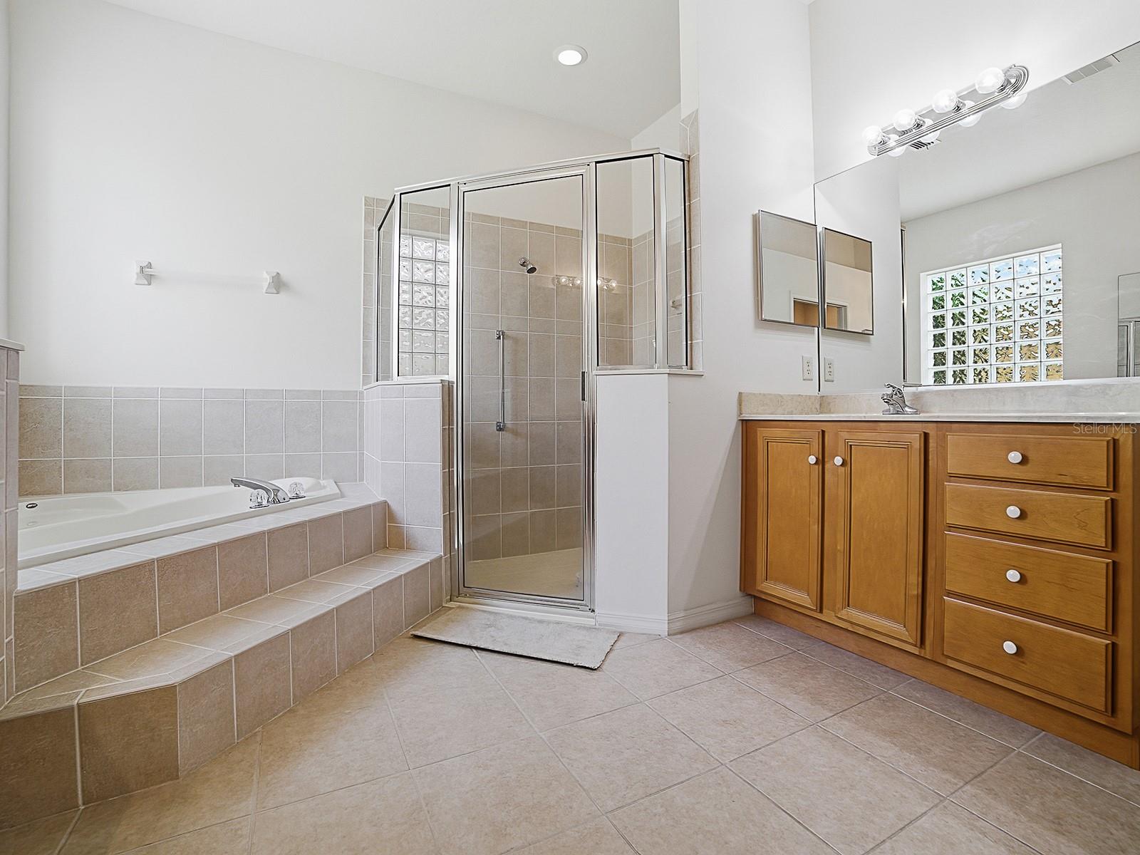 PLANTATION AT LEESBURG CHANTICLEER VILLAGE L - Residential