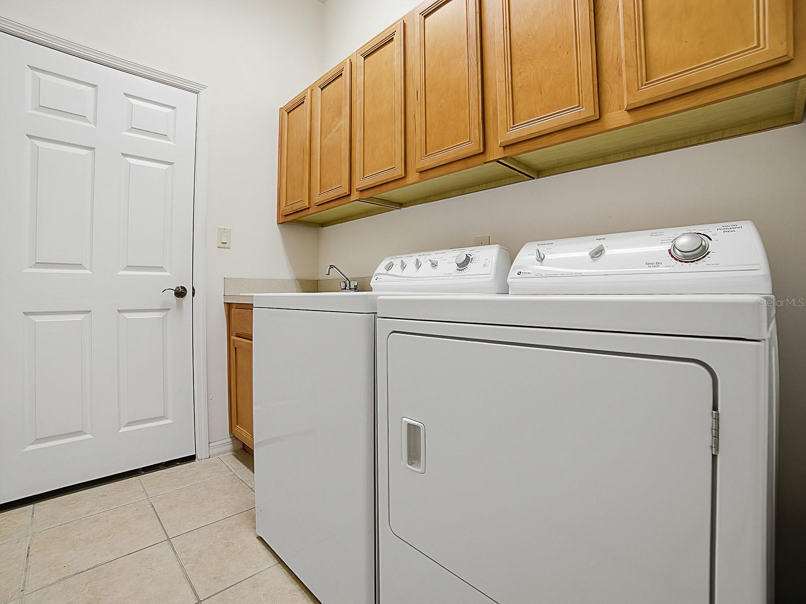 PLANTATION AT LEESBURG CHANTICLEER VILLAGE L - Residential