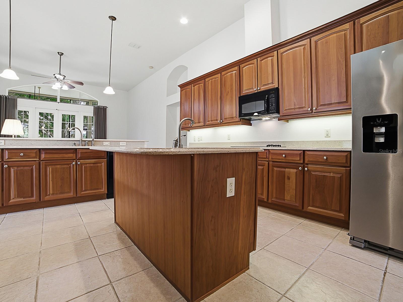 PLANTATION AT LEESBURG CHANTICLEER VILLAGE L - Residential