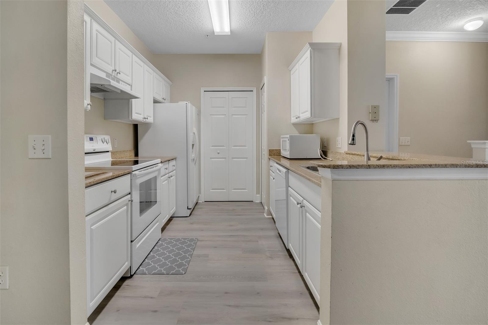 SOUTHERN PINES CONDO - Residential Lease