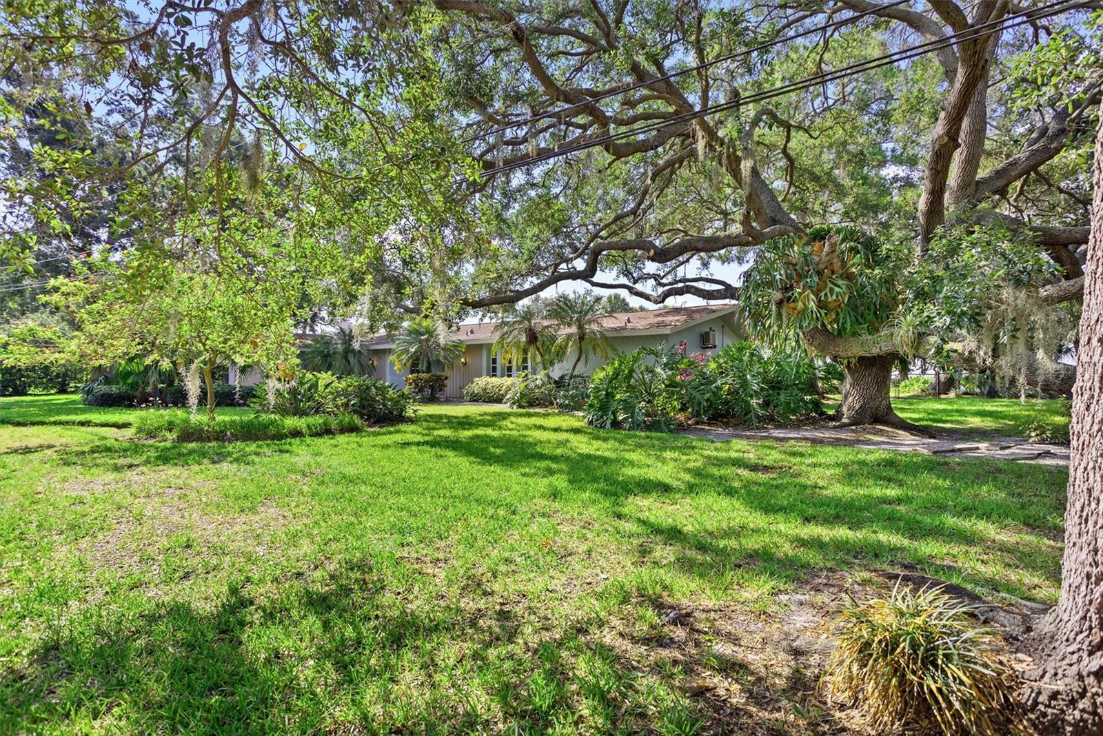 PINELLAS POINT ADD SEC A CANAL SEC - Residential