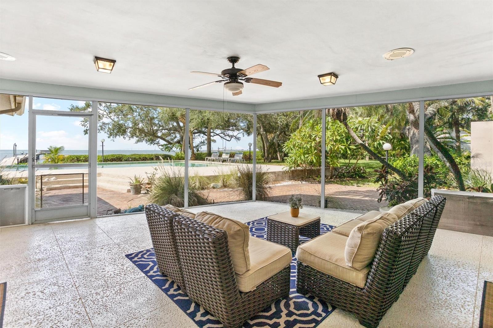 PINELLAS POINT ADD SEC A CANAL SEC - Residential