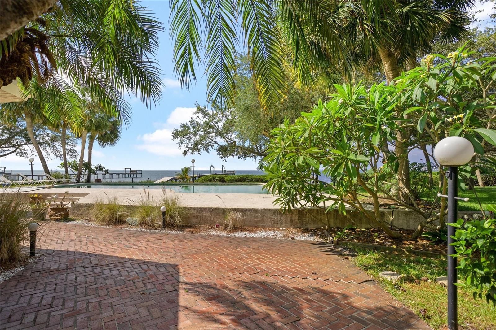 PINELLAS POINT ADD SEC A CANAL SEC - Residential