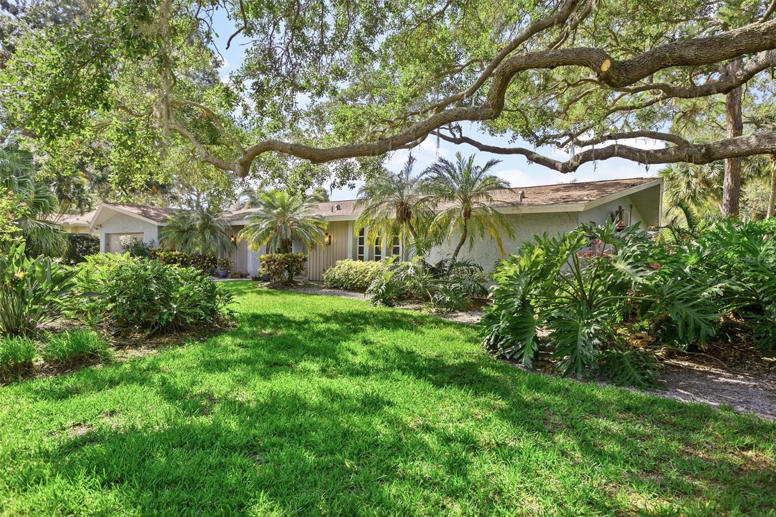 PINELLAS POINT ADD SEC A CANAL SEC - Residential