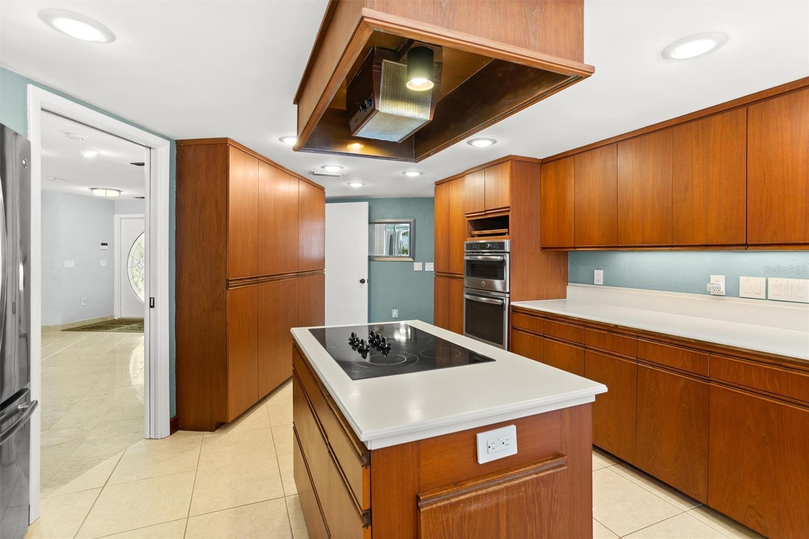 PINELLAS POINT ADD SEC A CANAL SEC - Residential