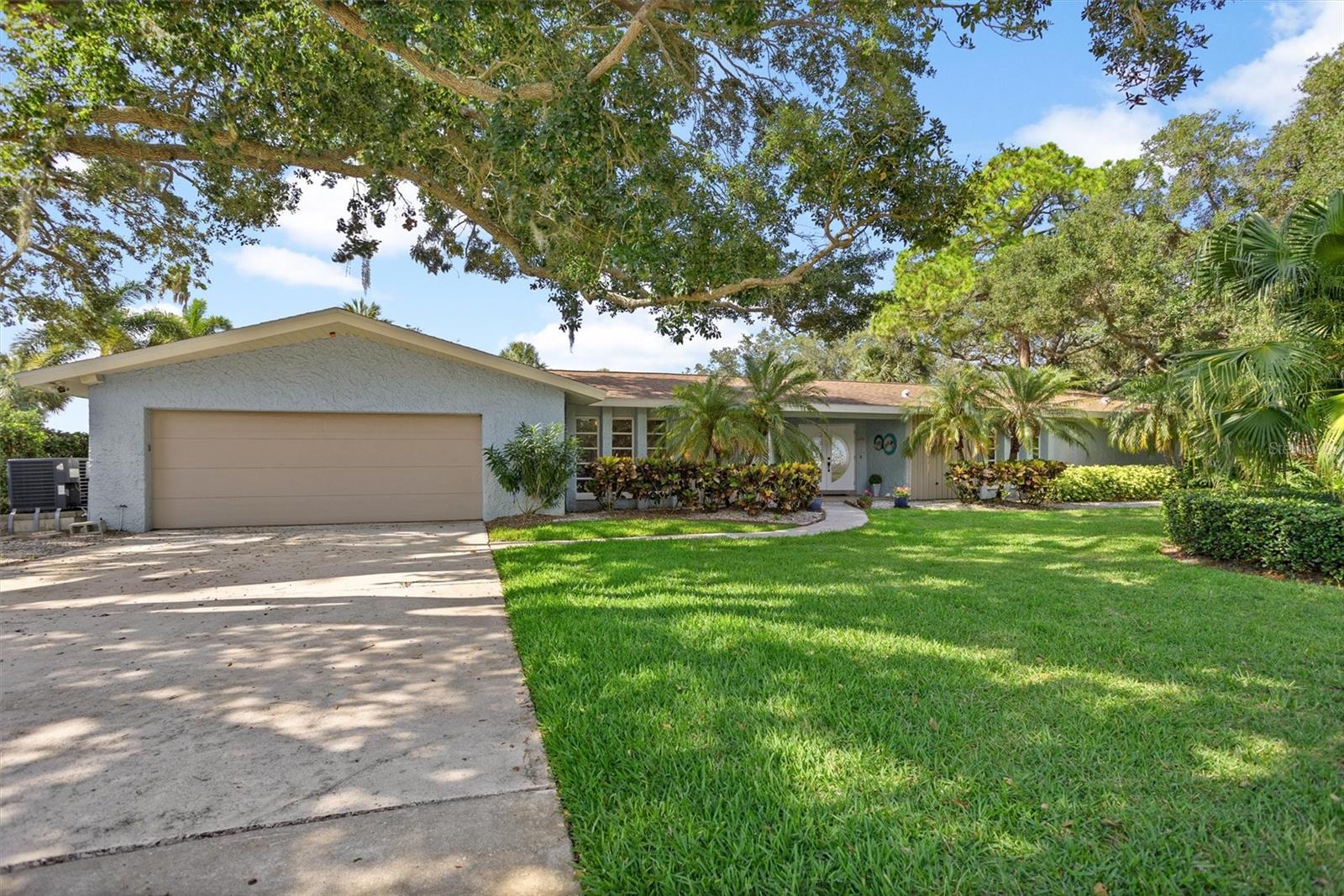 PINELLAS POINT ADD SEC A CANAL SEC - Residential