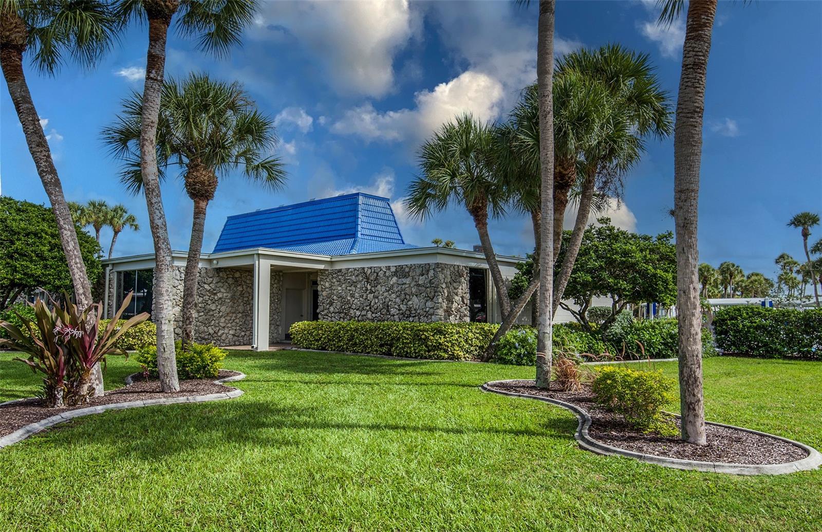 VENICE ISLE - Residential