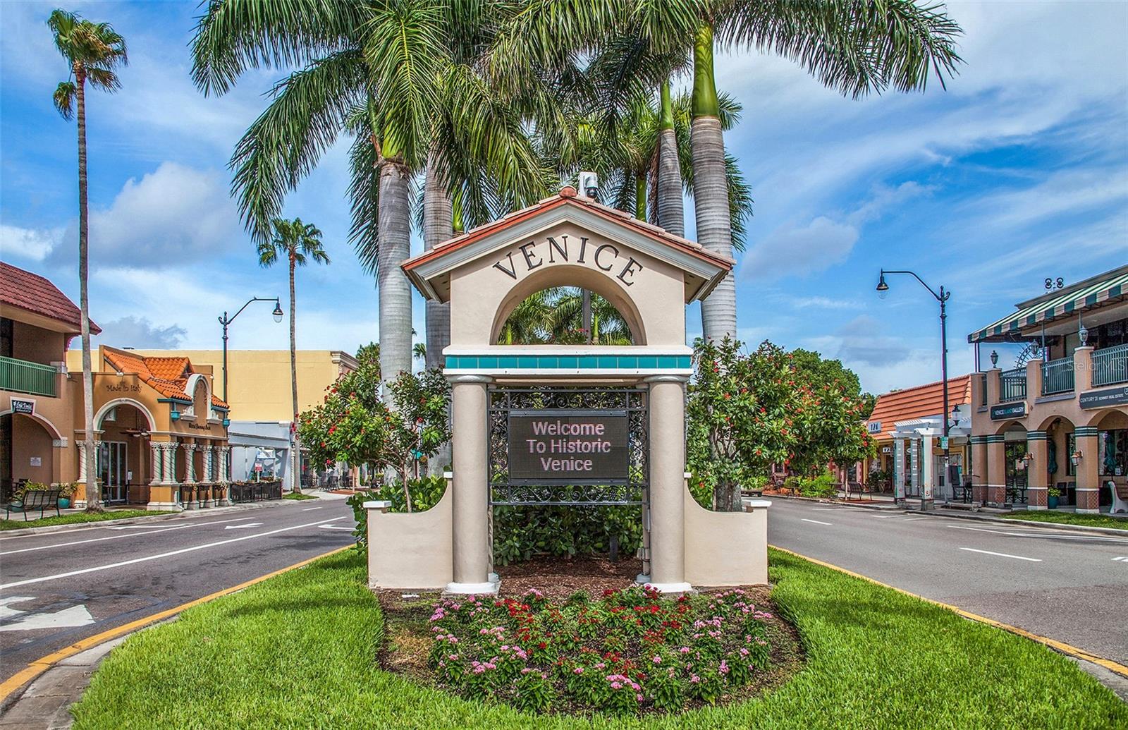 VENICE ISLE - Residential