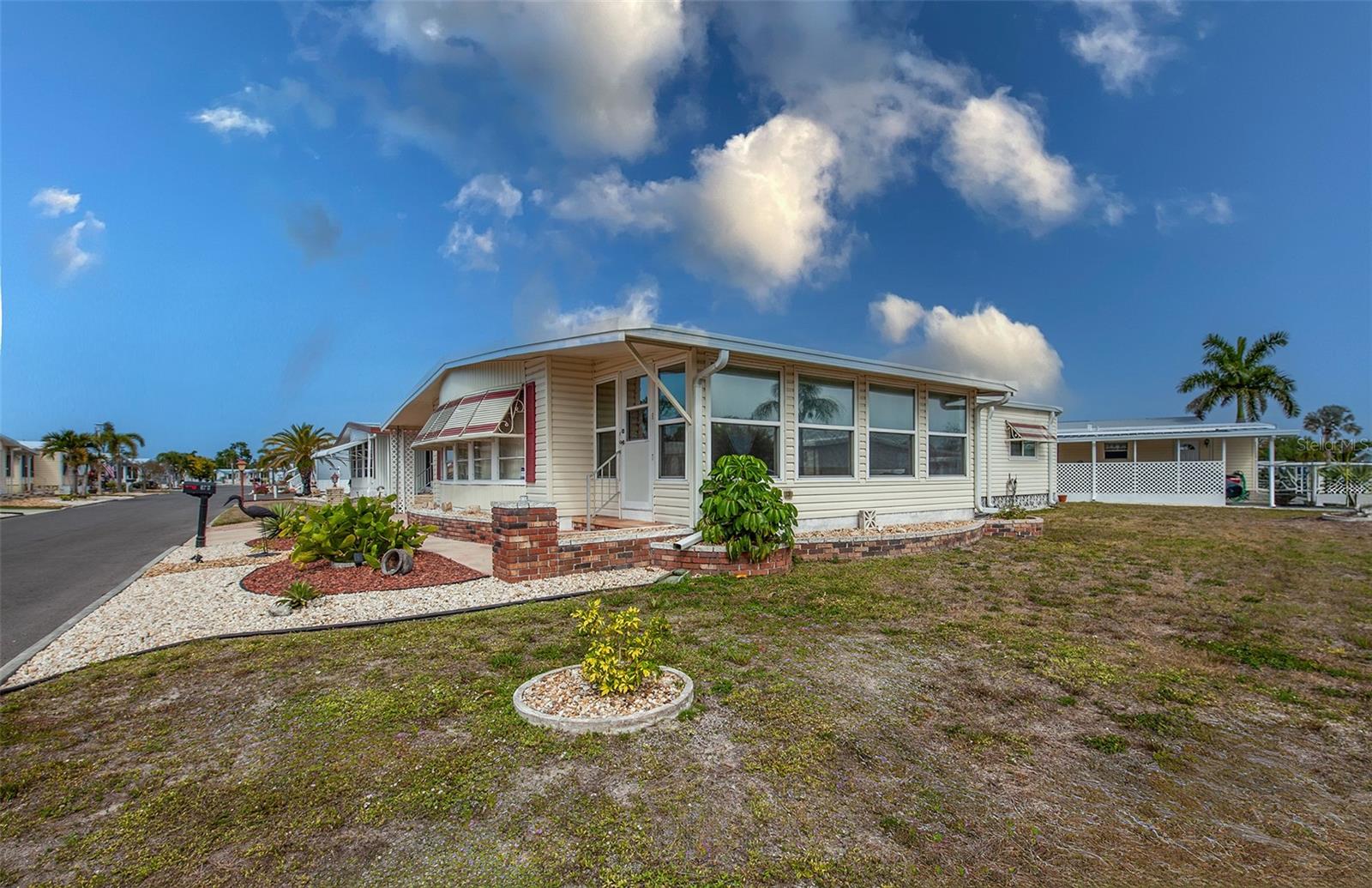 VENICE ISLE - Residential