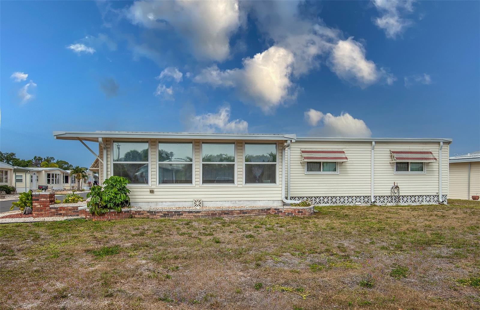 VENICE ISLE - Residential