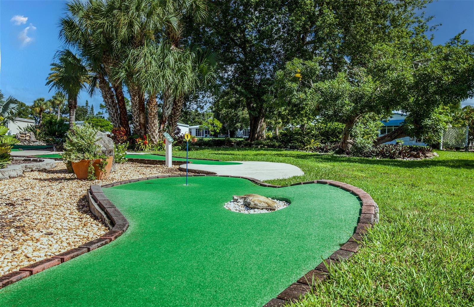 VENICE ISLE - Residential