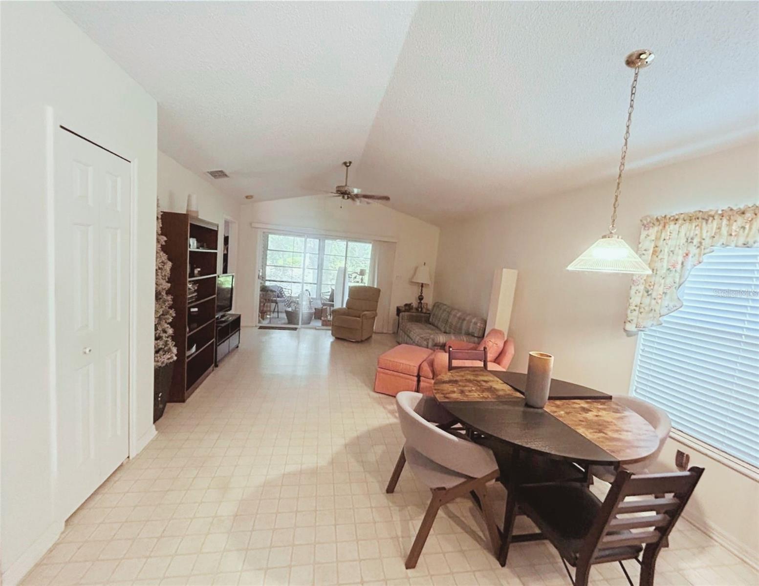 25119 CRANES ROOST CIRCLE