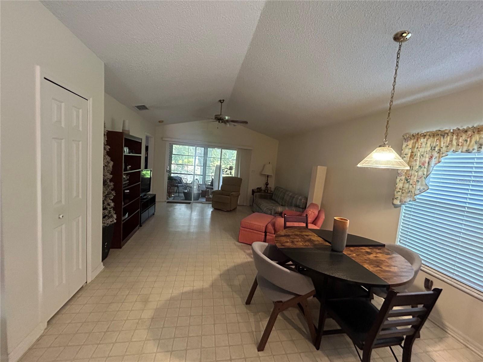 25119 CRANES ROOST CIRCLE