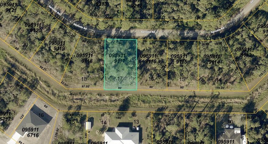 Fantastic builder ready lot in NORTH PORT ESTATES AREA - A great location and price for a residential lot, with minutes to US41 (Tamiami Tr) and I-75, close to shopping, restaurants and all great amenities of North Port living.