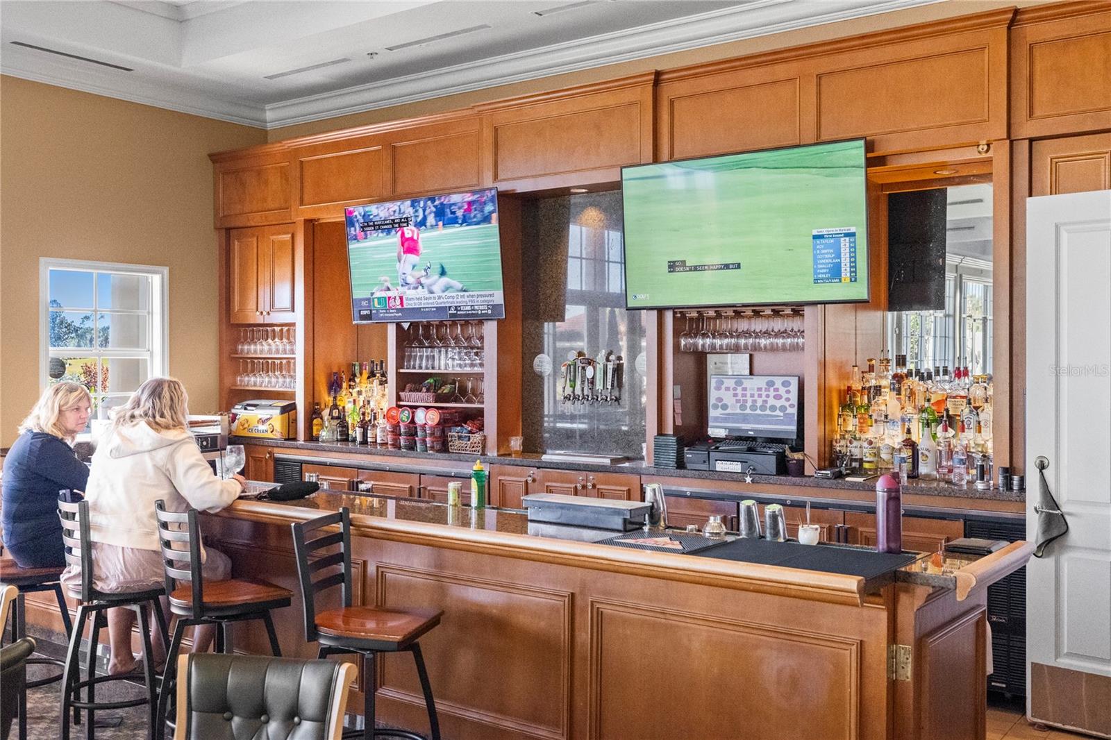 HERONS GLEN - Residential