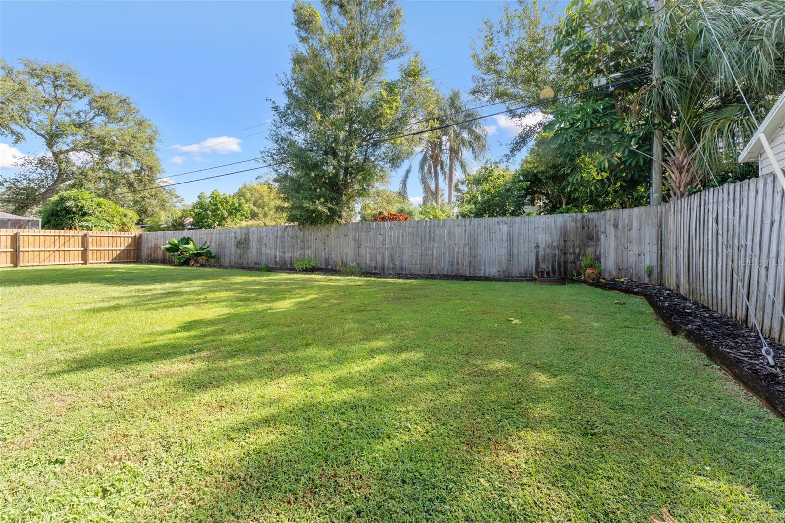 SUNSET LAKE ESTATES - Residential