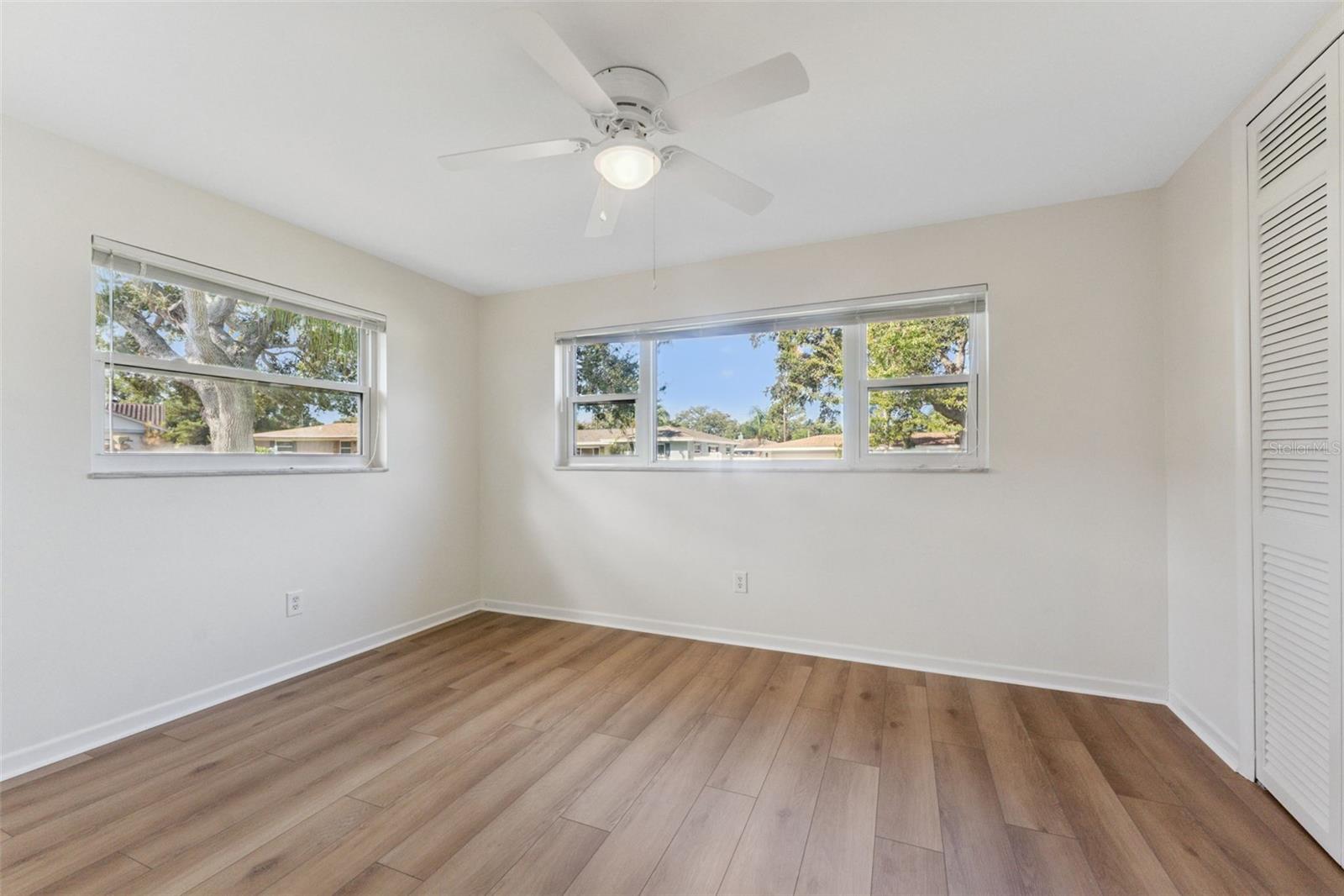 SUNSET LAKE ESTATES - Residential