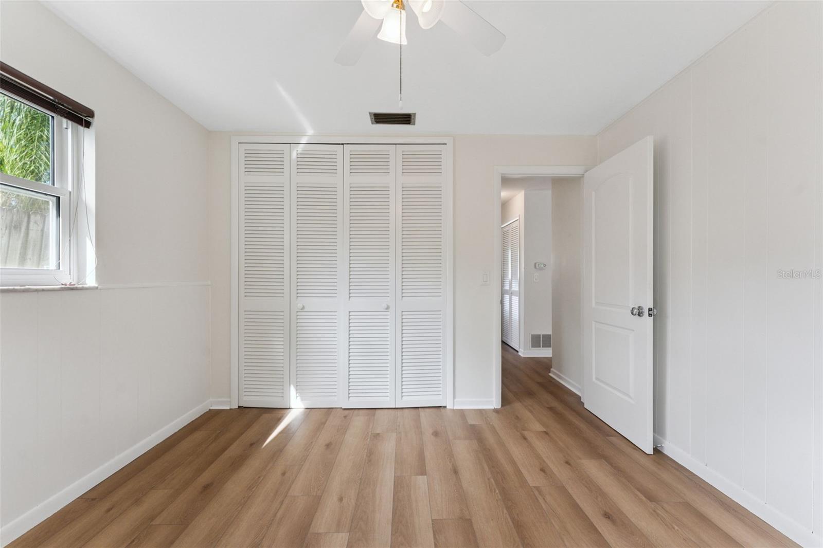 SUNSET LAKE ESTATES - Residential