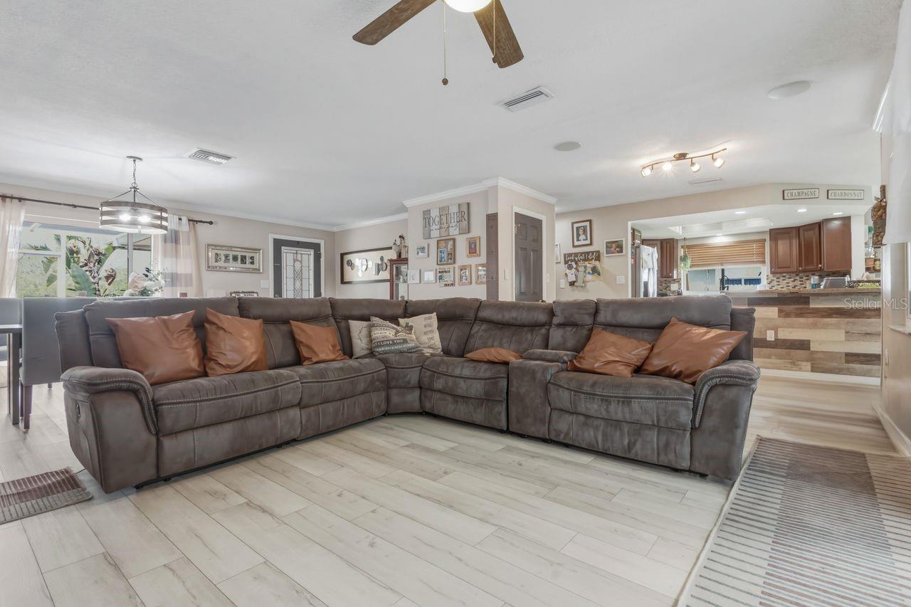 OAKLEAF VILLAGE - Residential
