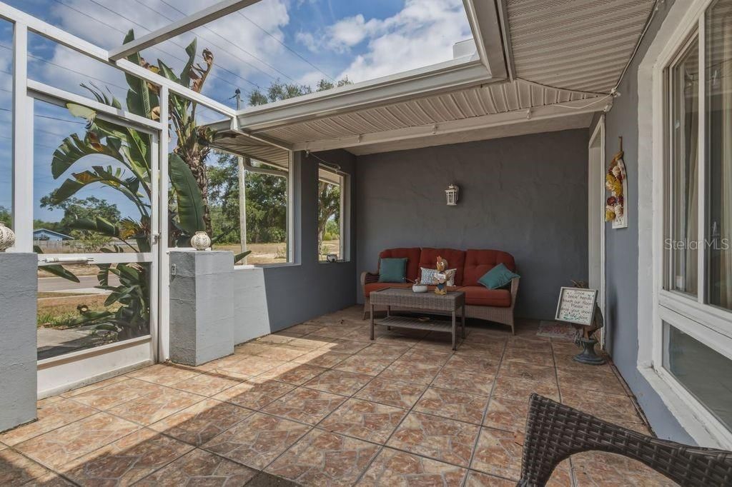 Photo of 1387 S Disston Avenue, Tarpon Springs, FL 34689 (MLS # TB8506648)