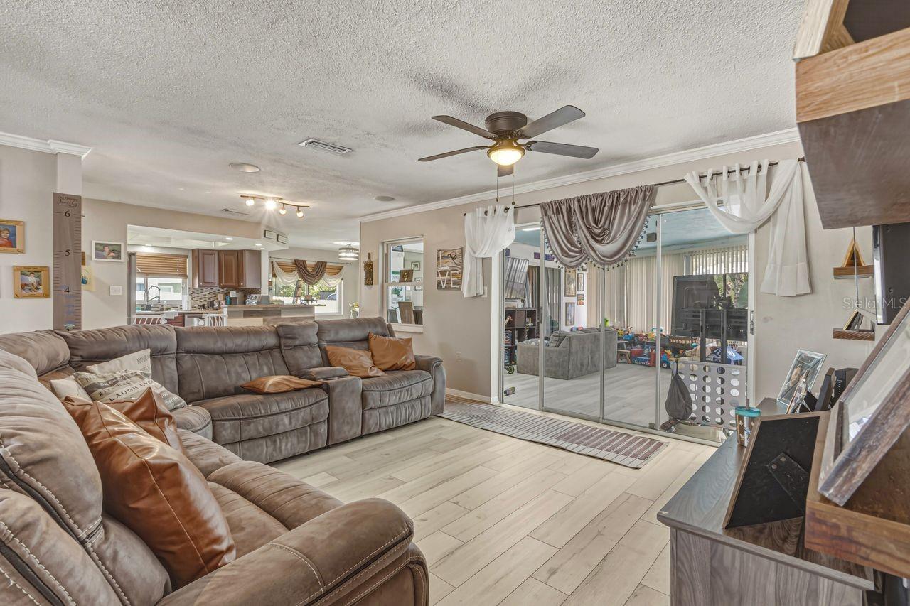 OAKLEAF VILLAGE - Residential