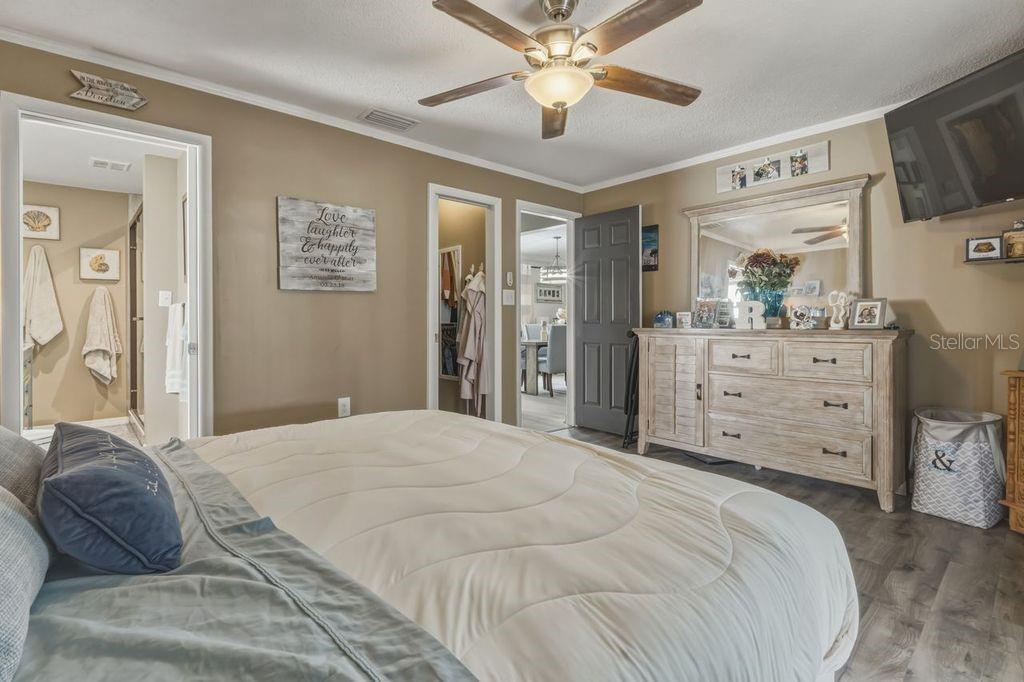 OAKLEAF VILLAGE - Residential