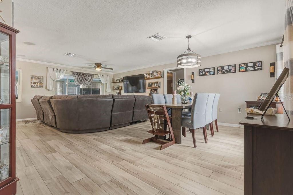 OAKLEAF VILLAGE - Residential