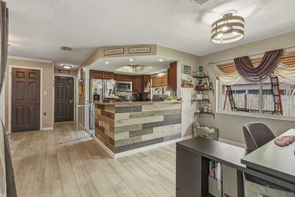 OAKLEAF VILLAGE - Residential