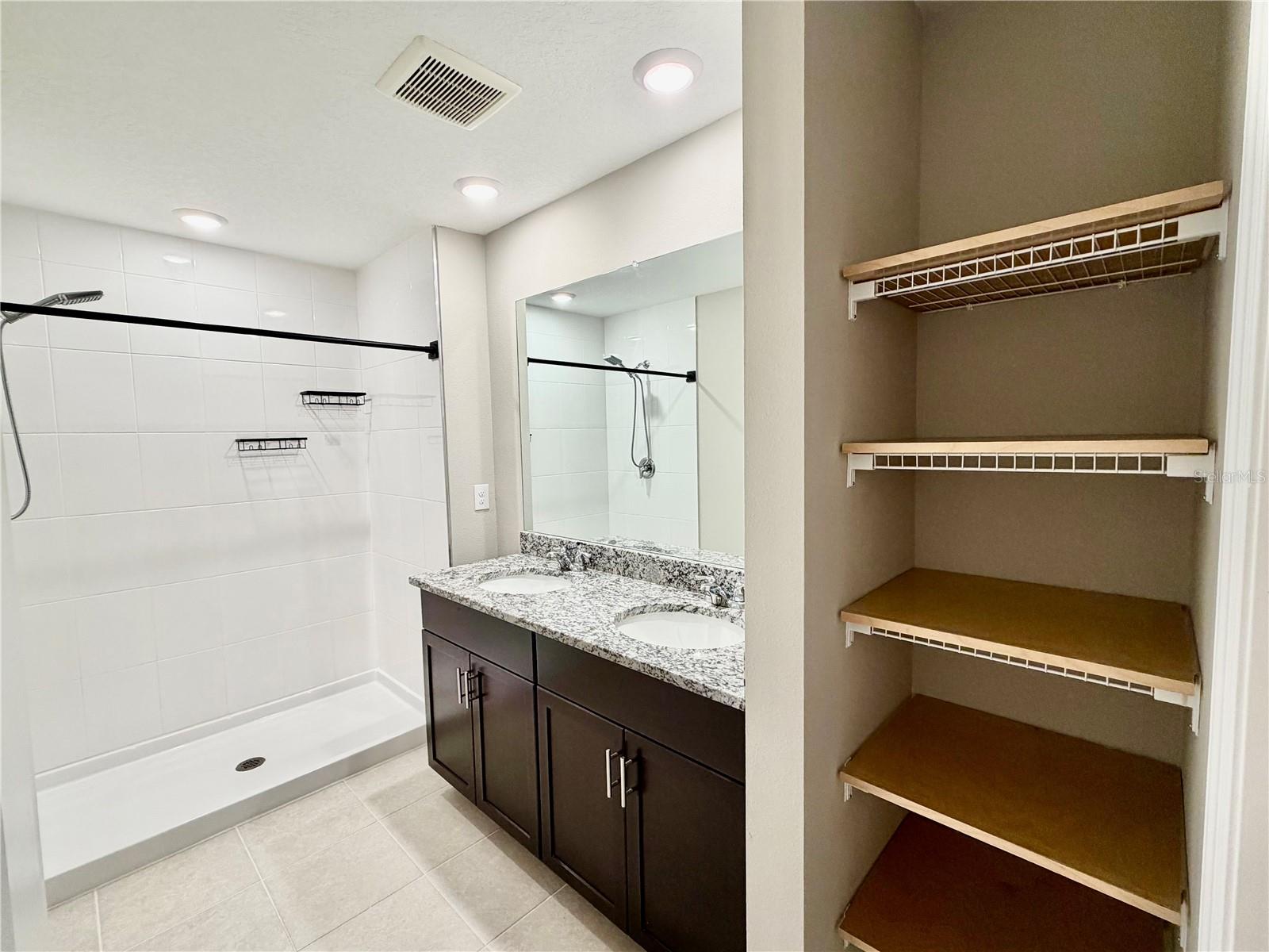 SPENCER COVE - Residential Lease