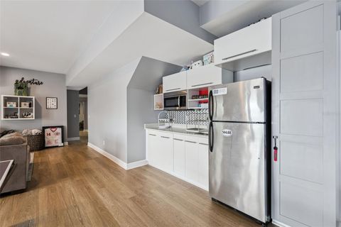 Tiny photo for 16909 Florence View Drive, Montverde, FL 34756 (MLS # G5103436)