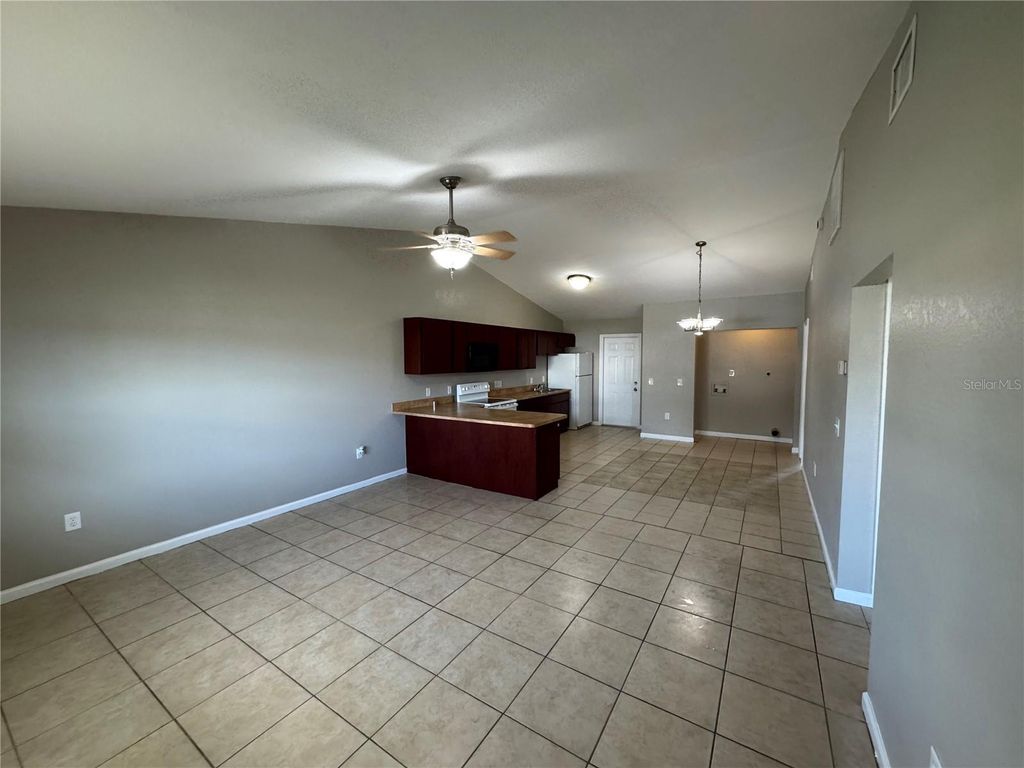 Photo of 158 Shannon Dr, Lakeland, FL 33809 (MLS # L4958115)