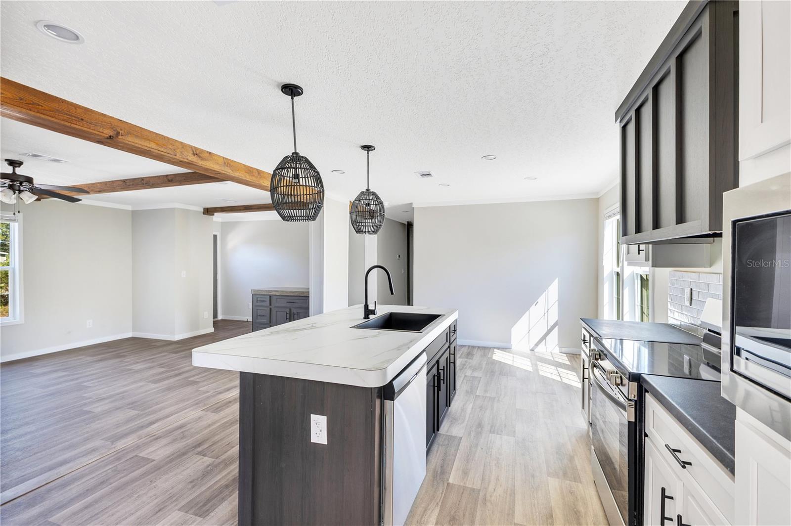 CANAVERAL ACRES - Residential