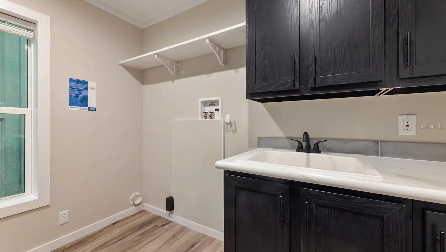 CANAVERAL ACRES - Residential