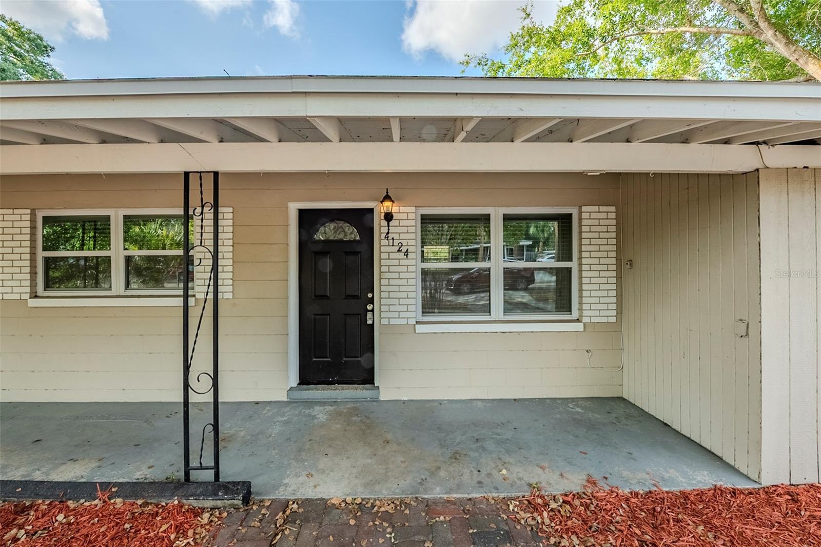 4124 CAYWOOD CIRCLE
