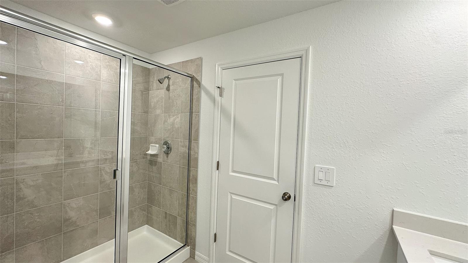 AURORA SUB - Residential Lease