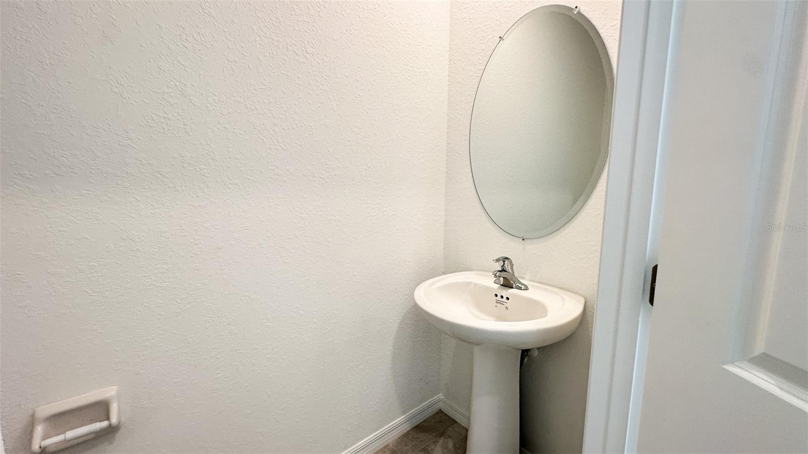 AURORA SUB - Residential Lease