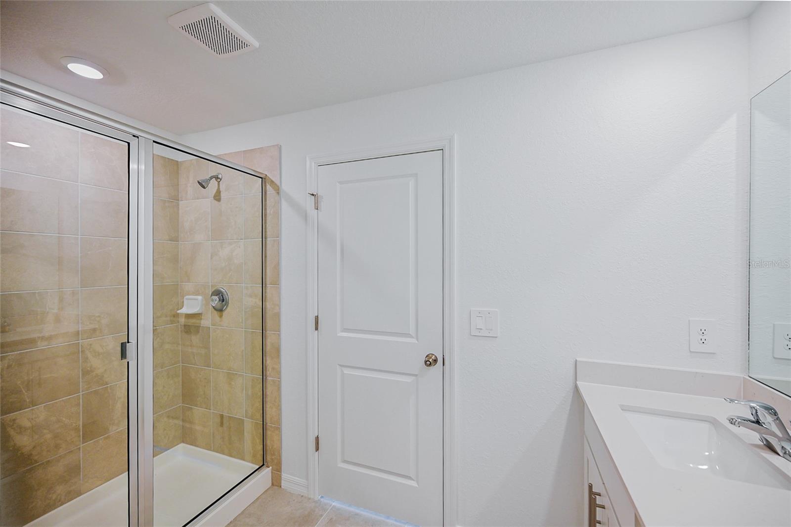 AURORA SUB - Residential Lease