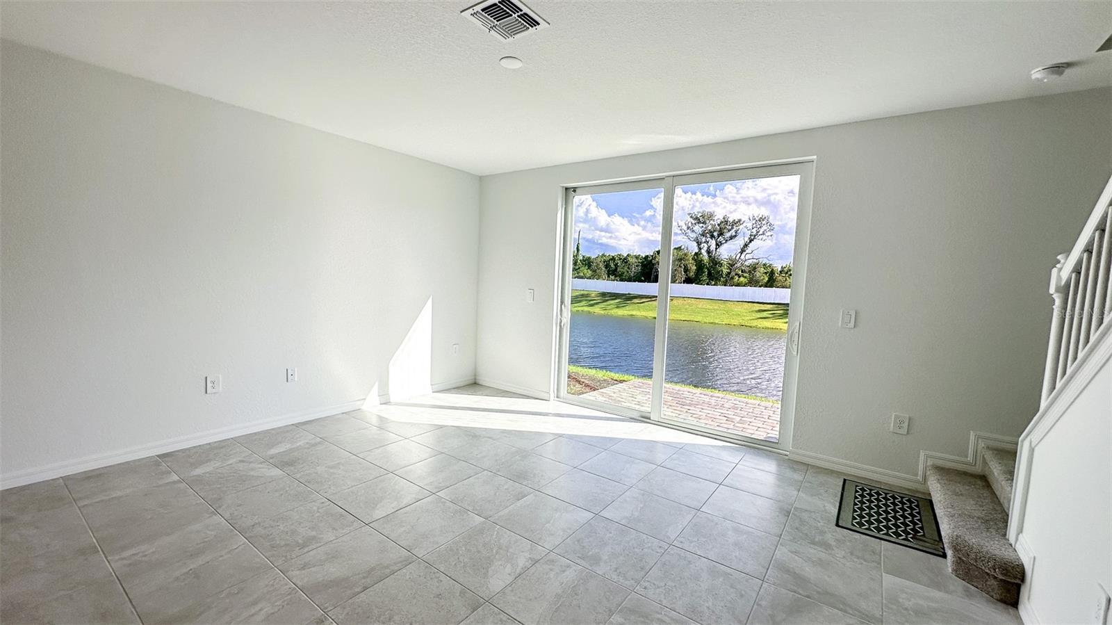 AURORA SUB - Residential Lease