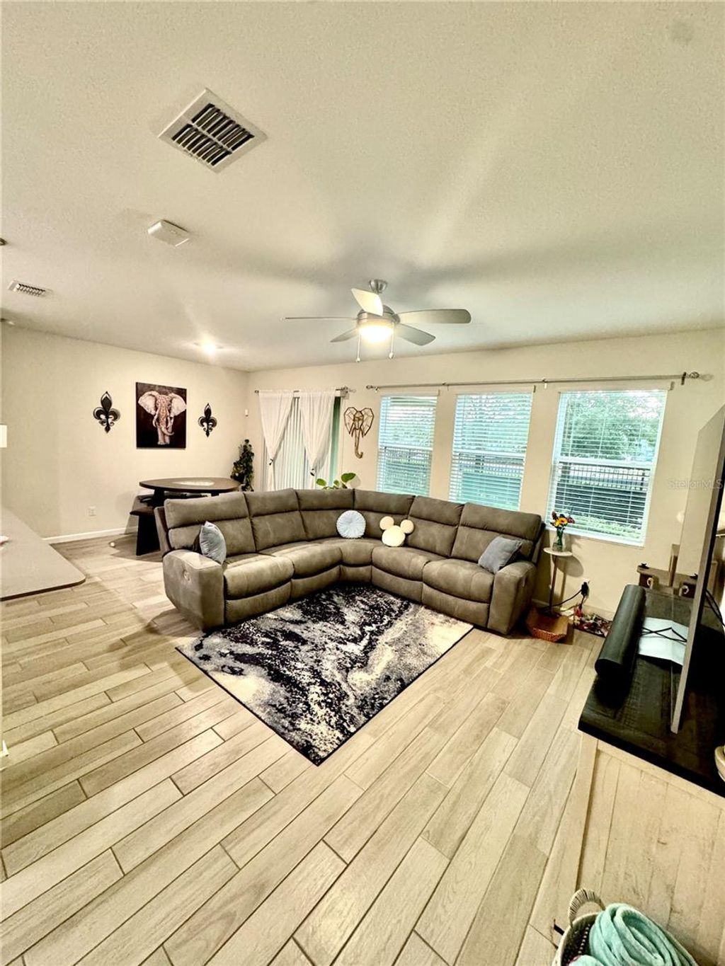 Photo of 9896 Red Eagle Drive, Orlando, FL 32825 (MLS # S5136568)