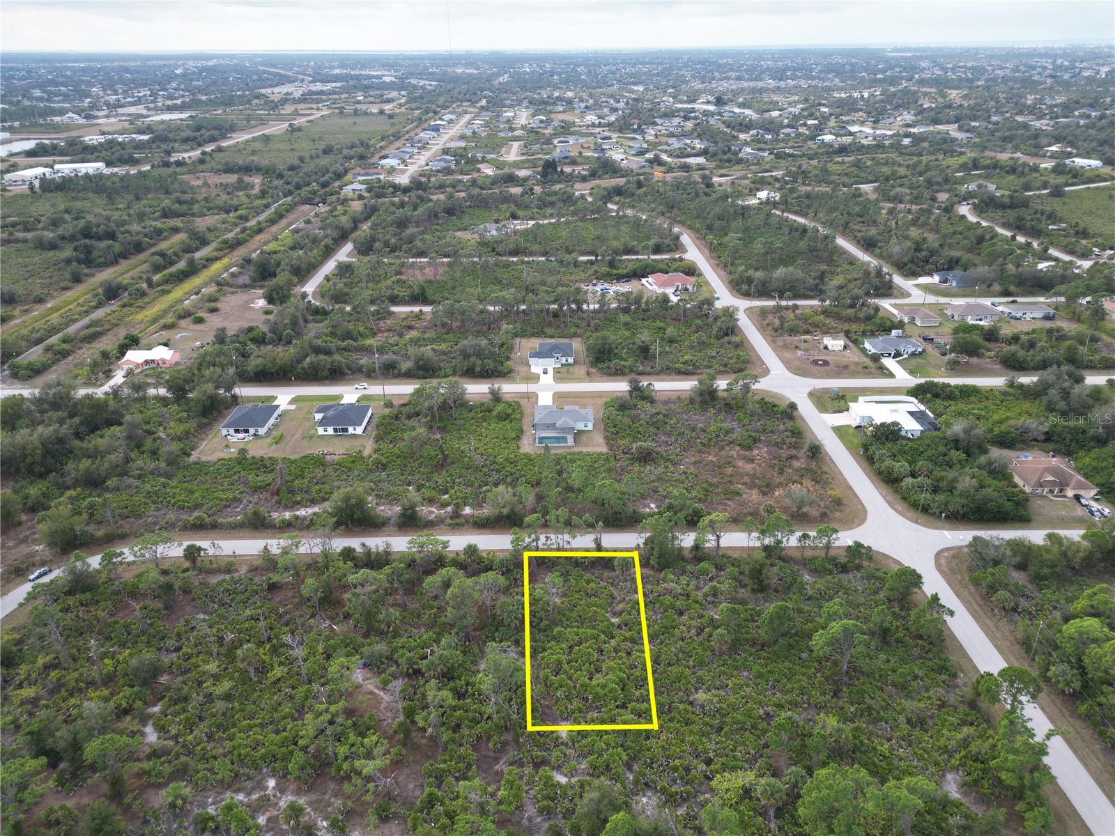 PORT CHARLOTTE SEC 095 - Land