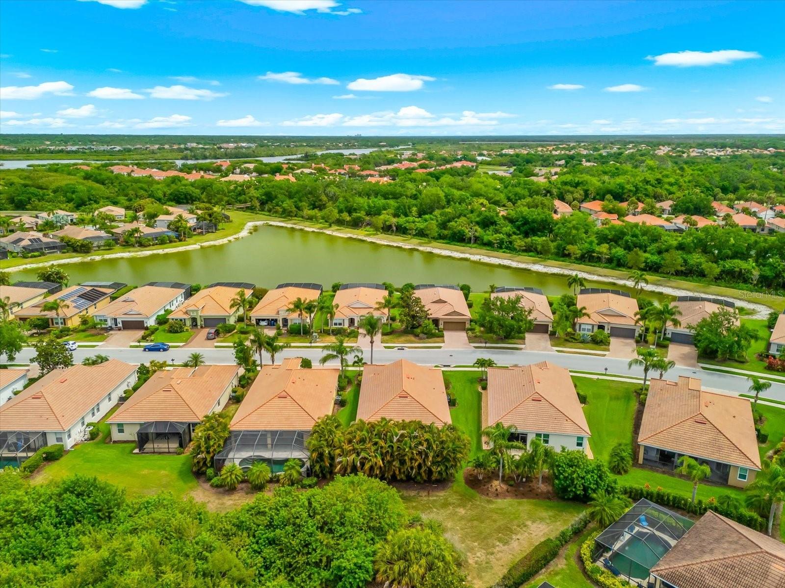 RIVER STRAND - Residential