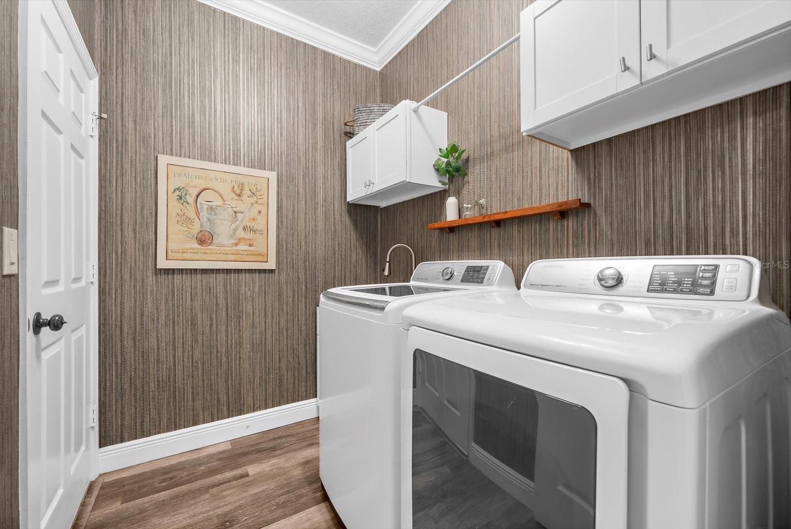 RIVER STRAND - Residential