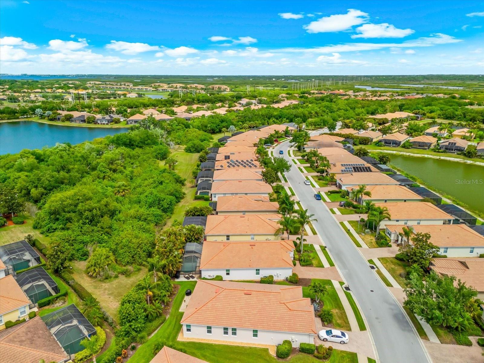 RIVER STRAND - Residential
