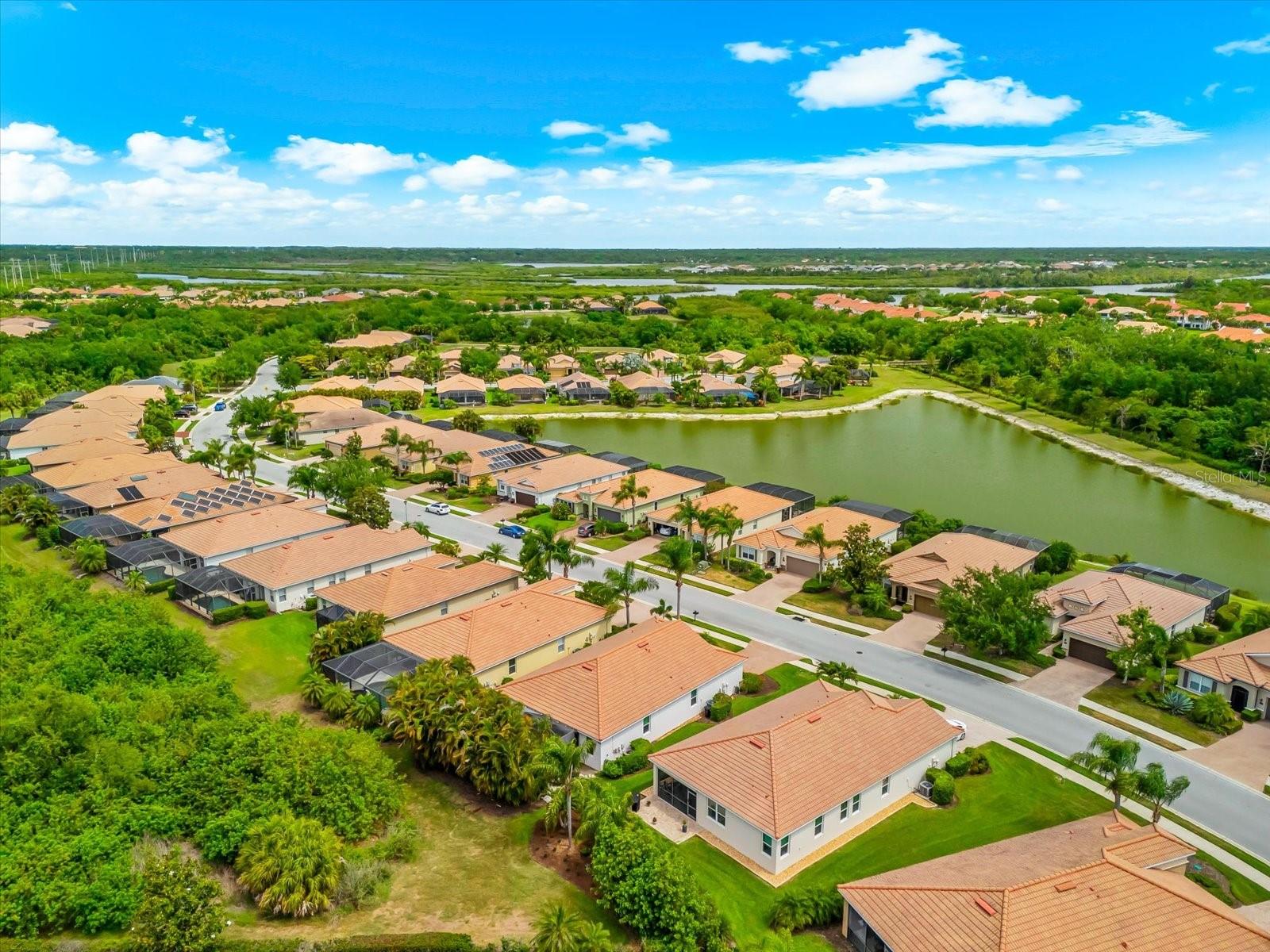 RIVER STRAND - Residential