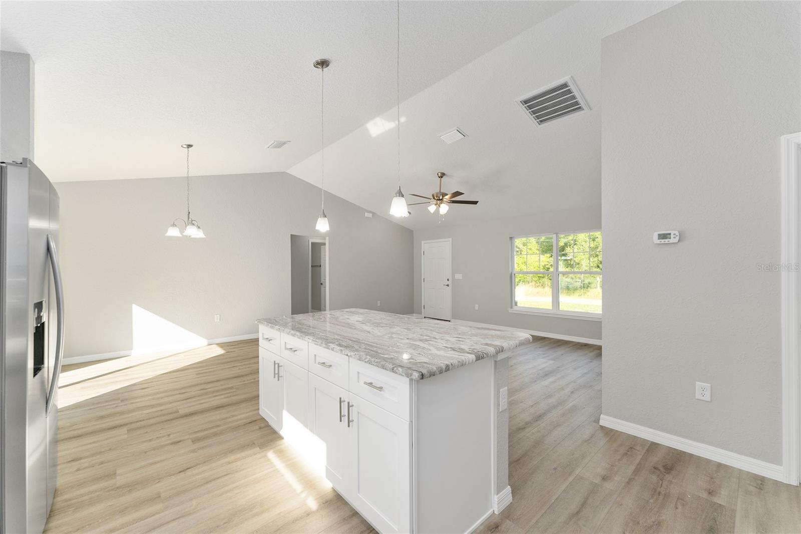 SILVER SPRINGS SHORES - Residential