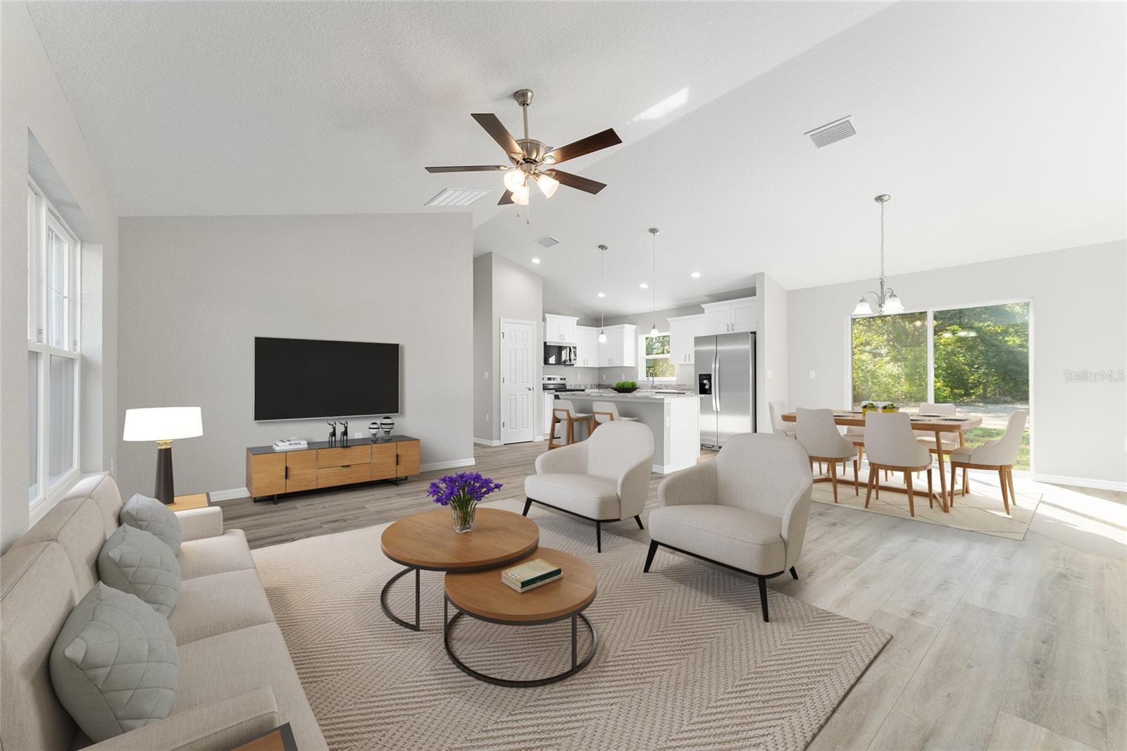 SILVER SPRINGS SHORES - Residential