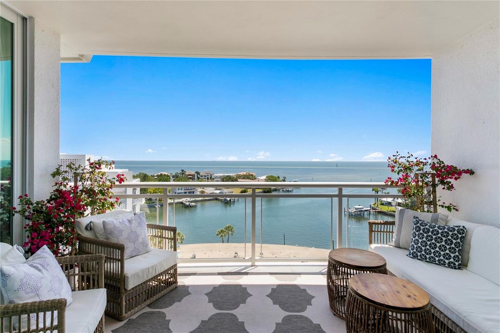 Photo of 1325 Snell Isle Boulevard NE #911, St Petersburg, FL 33704 (MLS # TB8375706)